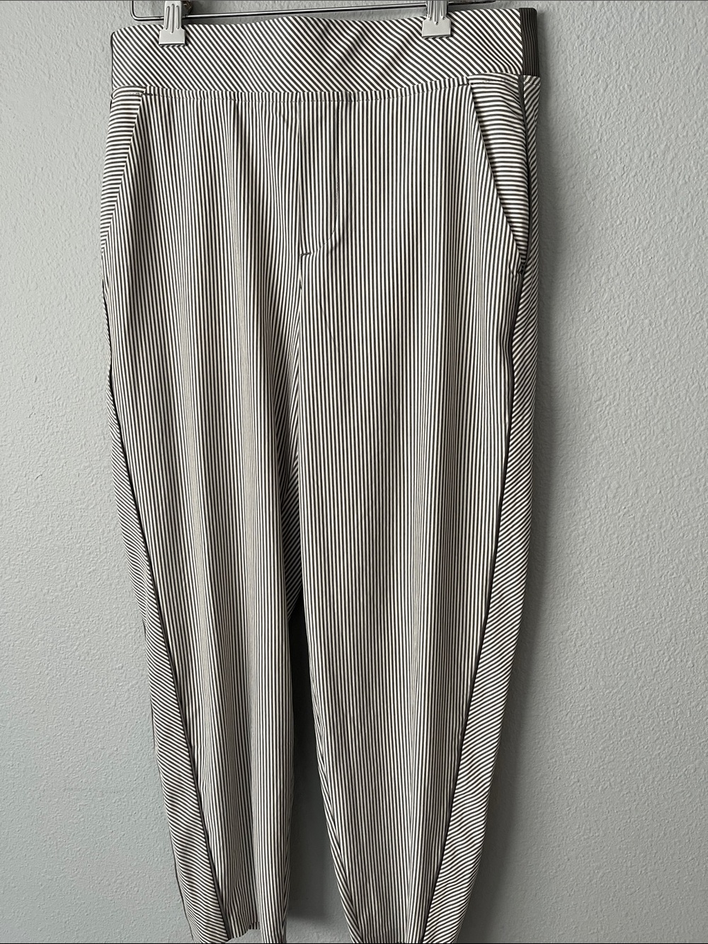 Athleta Brooklyn Striped Pant 6P
